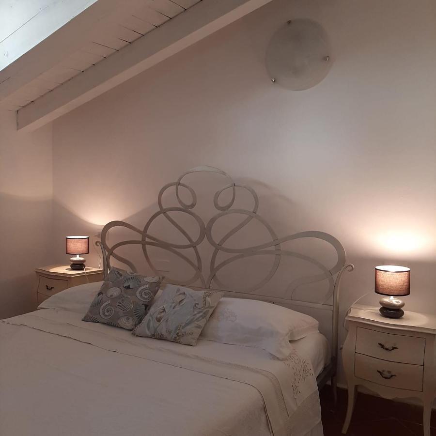 Loft Trabucco - In The Heart Of Salo City Center, Lake View, 4 Rooms Экстерьер фото